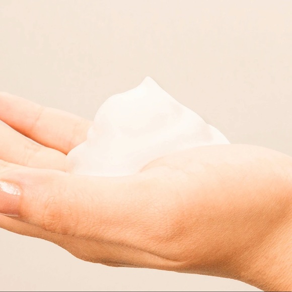 Voir haircare styling foam - Picture 3 of 3